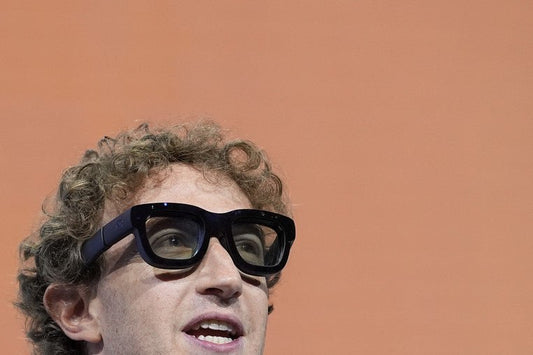 👓 Les lunettes IA : pourquoi les "tech bros" veulent que vous voyiez le monde comme eux ? - Lowreka