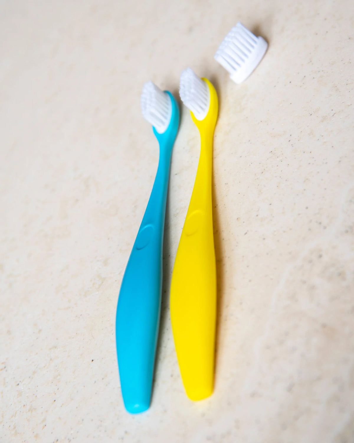  - Brosse à dent rechargeable pour enfant de 2 à 6 ans en bioplastique végétal - Lowreka